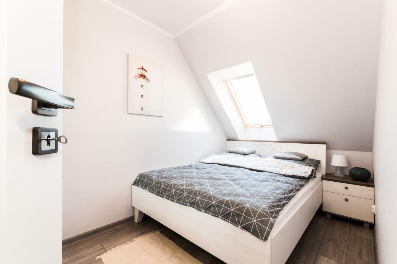 Apartament Monia Sztutowo Bagian luar foto